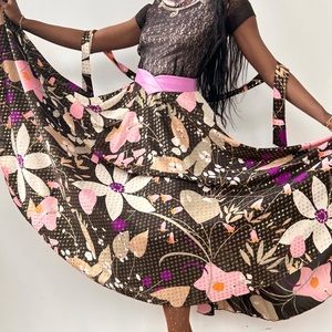 Vintage 60s Early 70s Golden Lurex Spotted Daisy & Wildflower Brown Circle Skirt